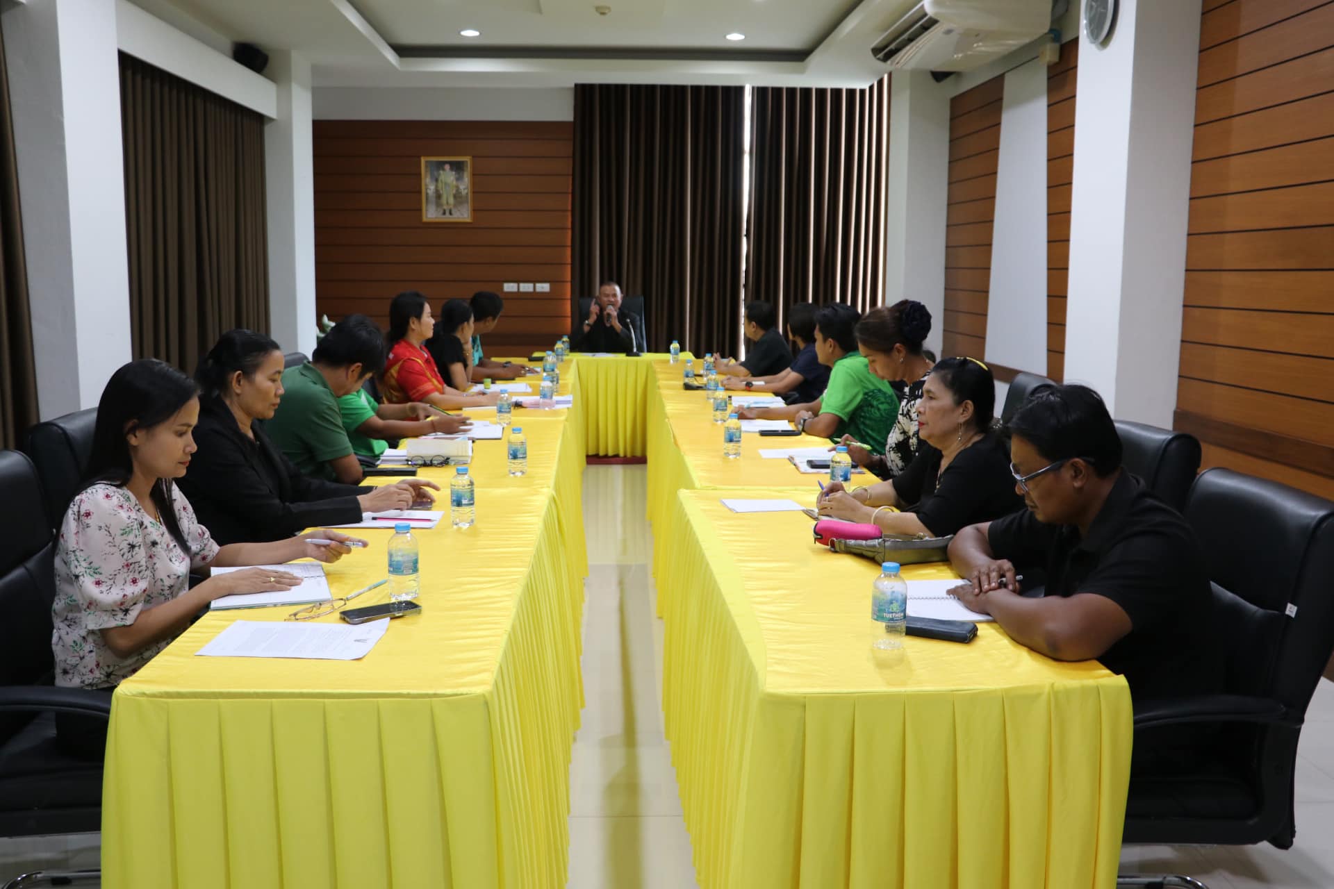 ประชุมหัวหน้าส่วนราชการ