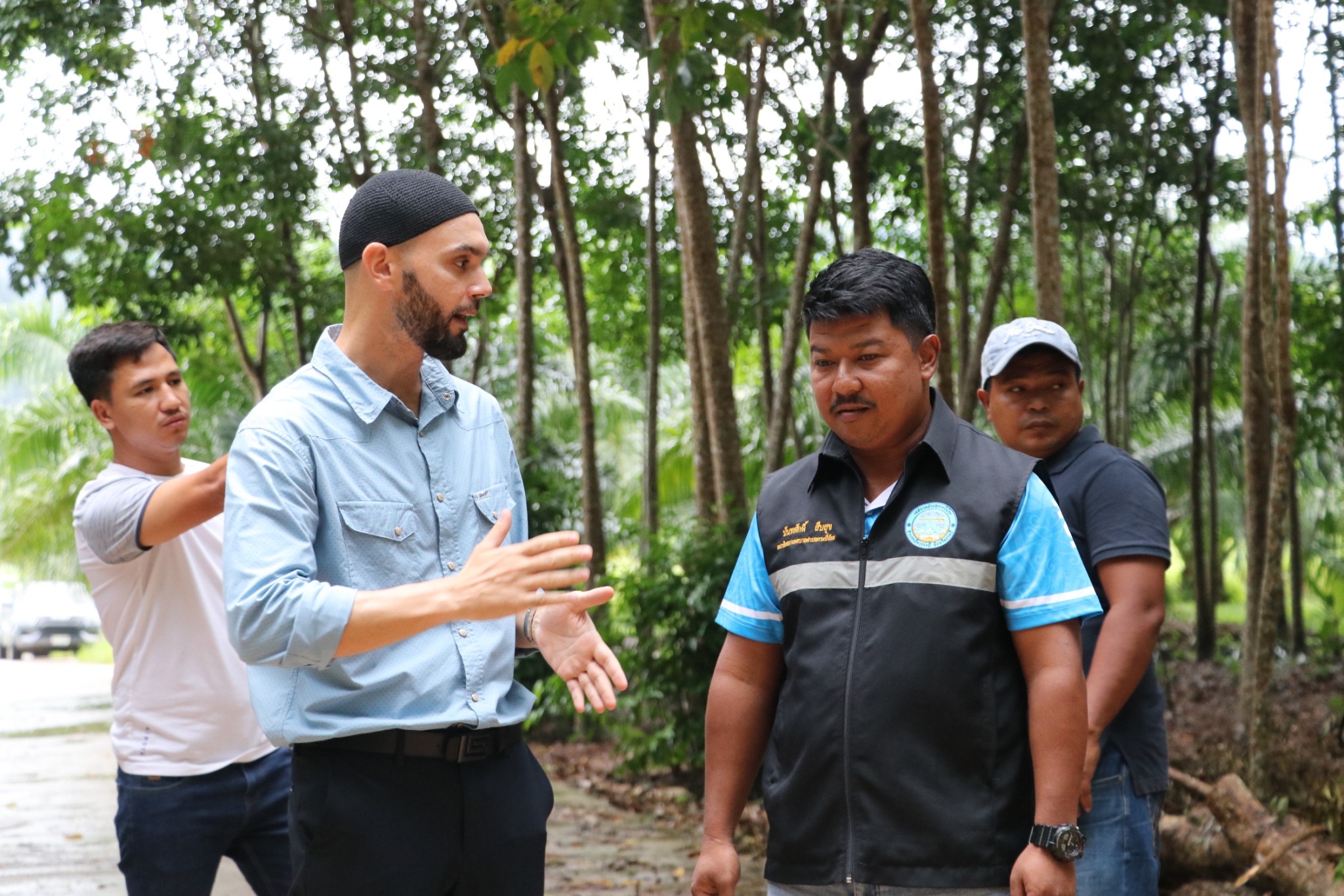 ร่วมลงพื้นที่สำรวจบริเวณ ซอยกุโบร์ หมู่ที่ 8 บ้านเขาตั้ง และพื้นที่ ซอยหลูกุล หมู่ที่ 11