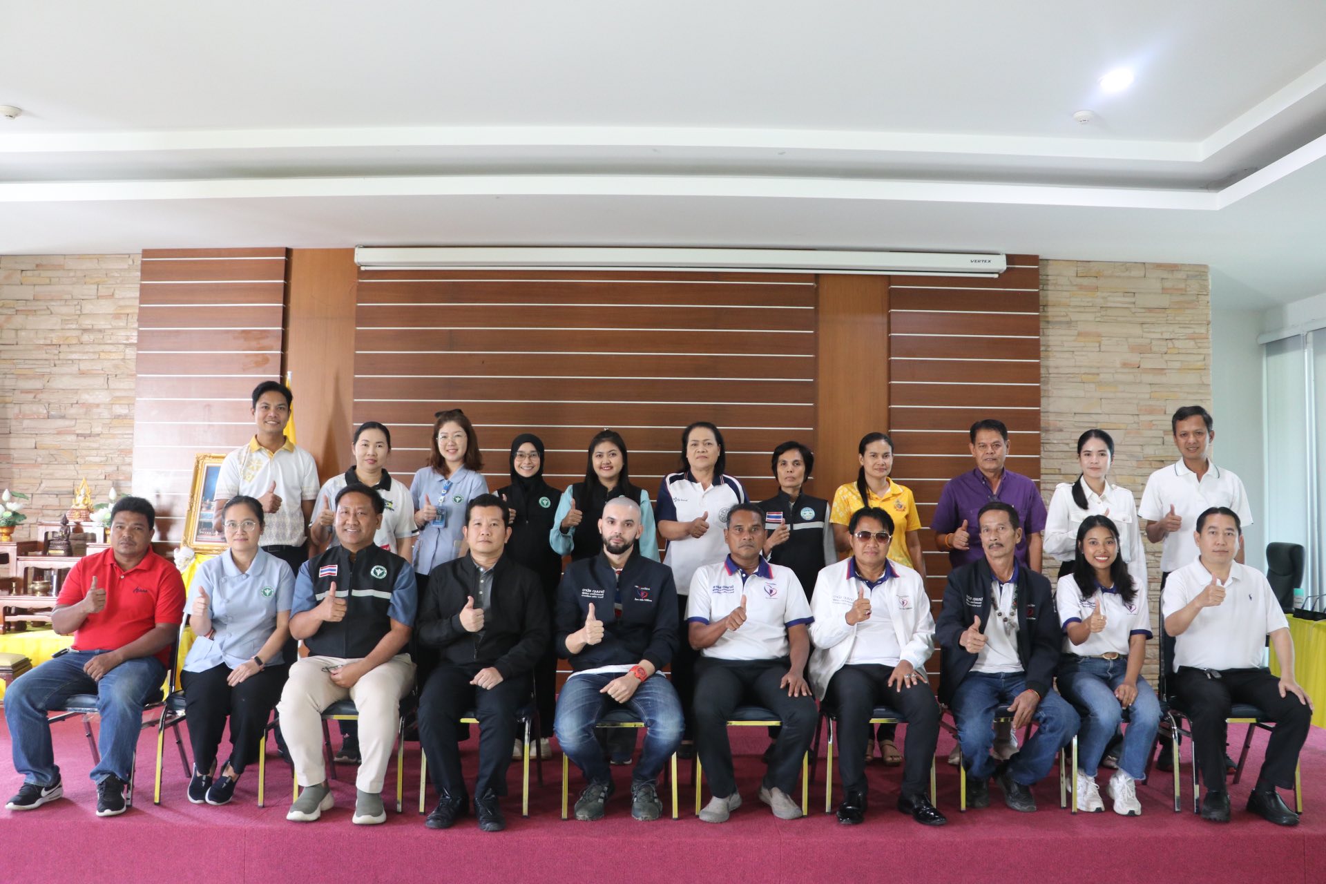 ร่วมต้อนรับ คณะตรวจเยี่ยม/ติดตามและประเมินรับรองการดำเนินงานตามมาตรฐานเมืองสุขภาพดี (Healthy City) ประจำปีงบประมาณ 2568