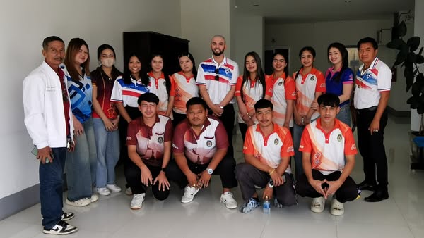 นักศึกษาชั้นปีที่ 4 สาขาการพัฒนาชุมชน คณะมนุษยศาสตร์และสังคมศาสตร์ มหาวิทยาลัยราชภัฏสุราษฎร์ธานี  ได้เข้าพบนายกเทศมนตรีตำบลกระบี่น้อย