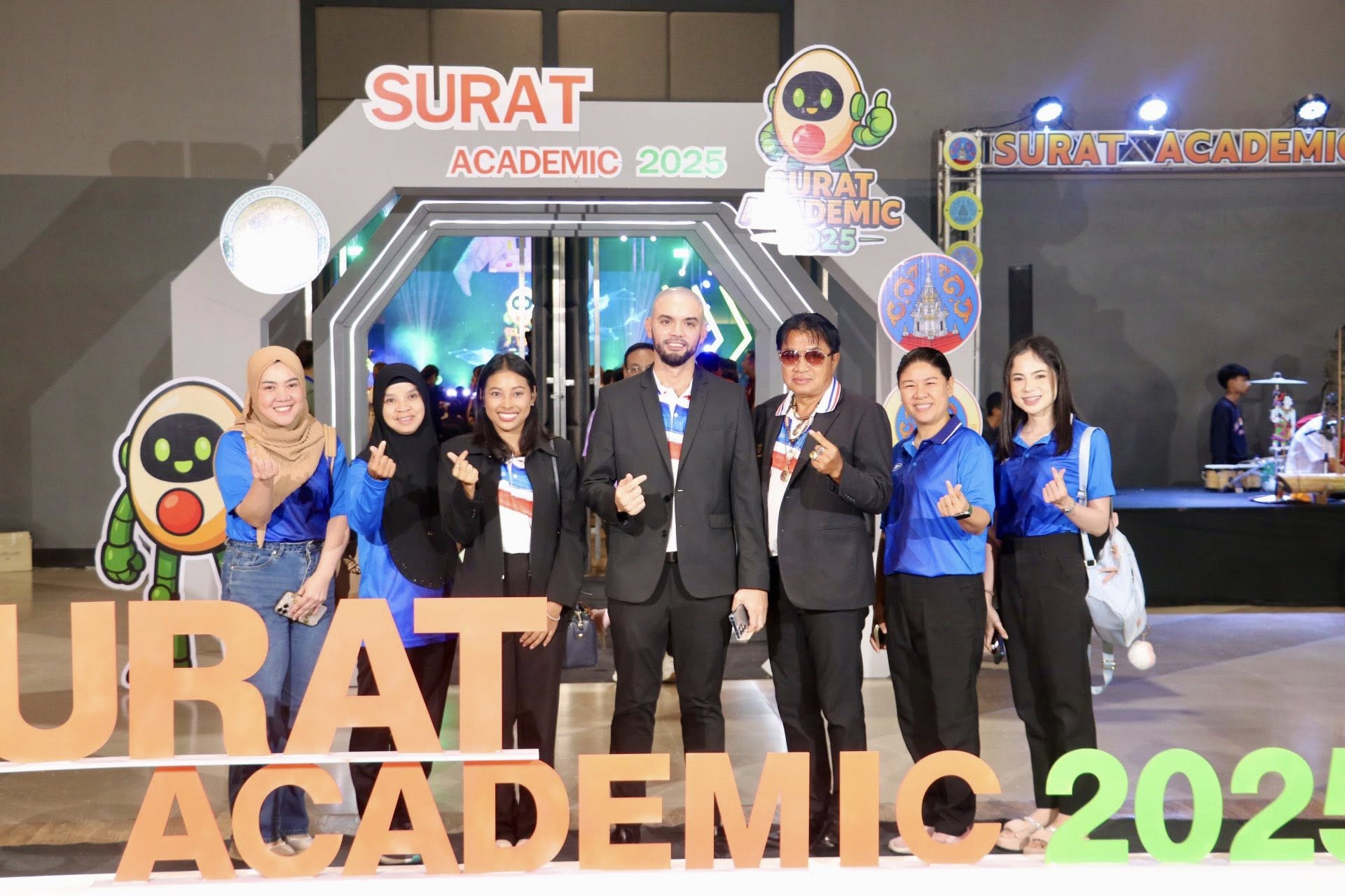 ร่วมพิธีเปิดการแข่งขันทักษะทางวิชาการ งานมหกรรมการจัดการศึกษาระดับภาคใต้ ครั้งที่ 18 ประจำปีงบประมาณ พ.ศ. 2568