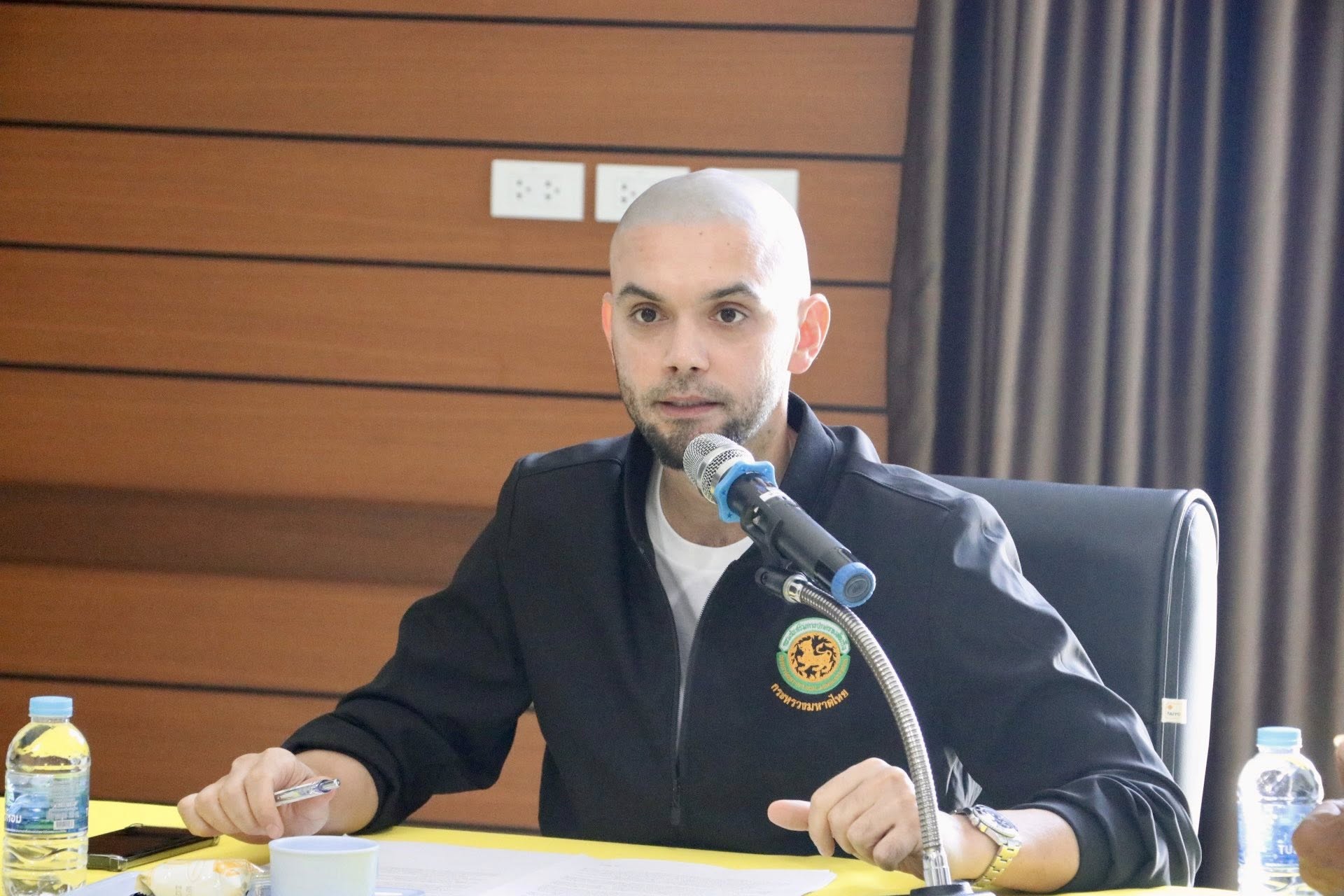 วันที่  9 ธันวาคม 2568  เวลา 13.30 น. ณ ห้องประชุมกระบี่น้อย 2 เทศบาลตำบลกระบี่น้อย