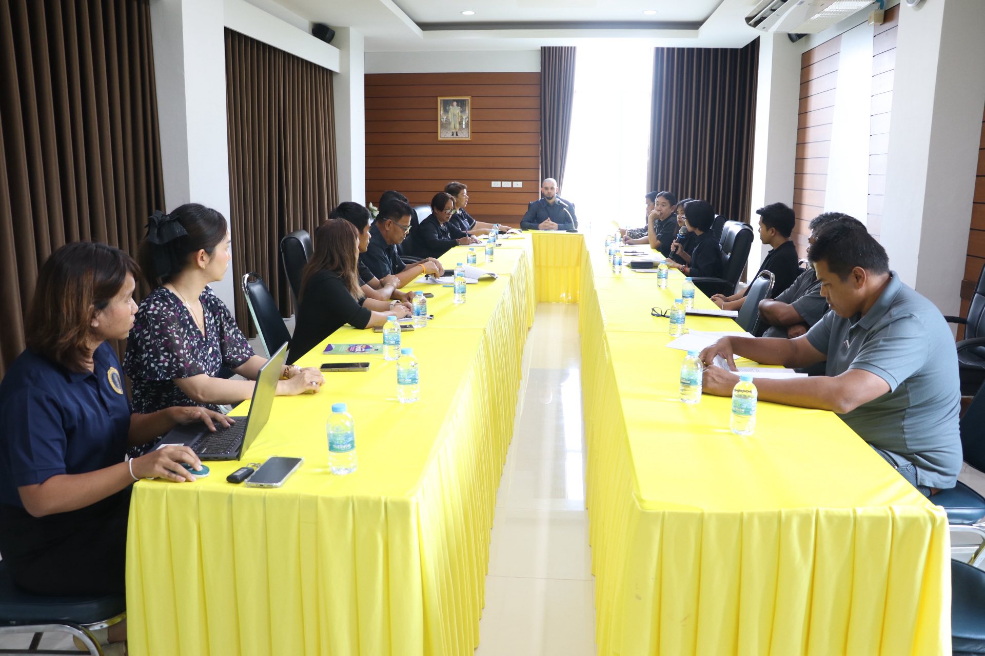 #ร่วมประชุม ปรึกษาหารือ การส่งมอบบ่อน้ำบาดาลและอุปกรณ์ที่เกี่ยวข้องโครงการพัฒนาน้ำบาดาลเพื่อความมั่นคงระดับชุมชน ในเขตพื้นที่ หมู่ที่ 1 (บ้านหน้าชิง) ตำบลกระบี่น้อย