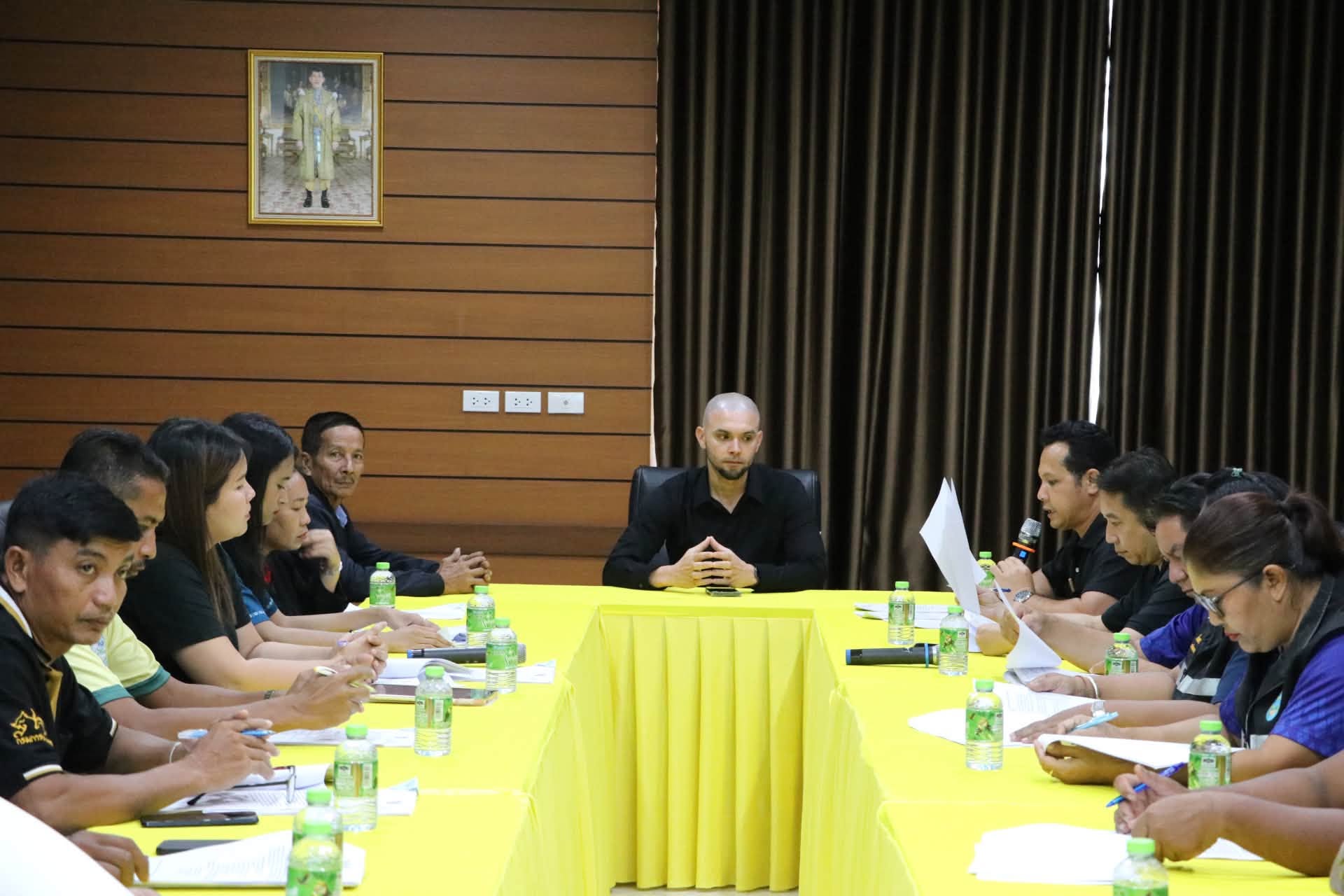 การประชุม คณะกรรมการดำเนินงานโครงการบริหารจัดการโอกาสทางการศึกษาของประชากรวัยเรียน 3-18 ปีในจังหวัดกระบี่ (ระดับตำบล ตำบลกระบี่น้อย)