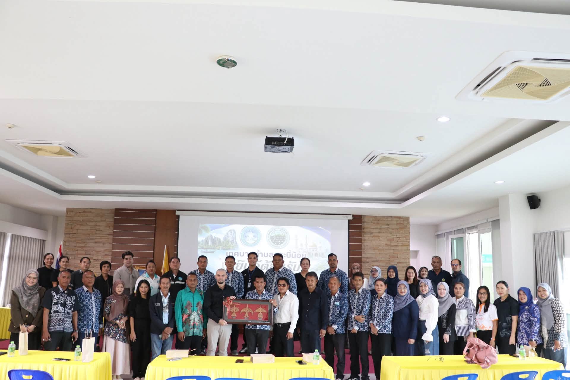 #ร่วมให้การต้อนรับคณะศึกษาดูงานจากกองทุนหลักประกันสุขภาพ เทศบาลเมืองบานา อำเภอเมืองปัตตานี